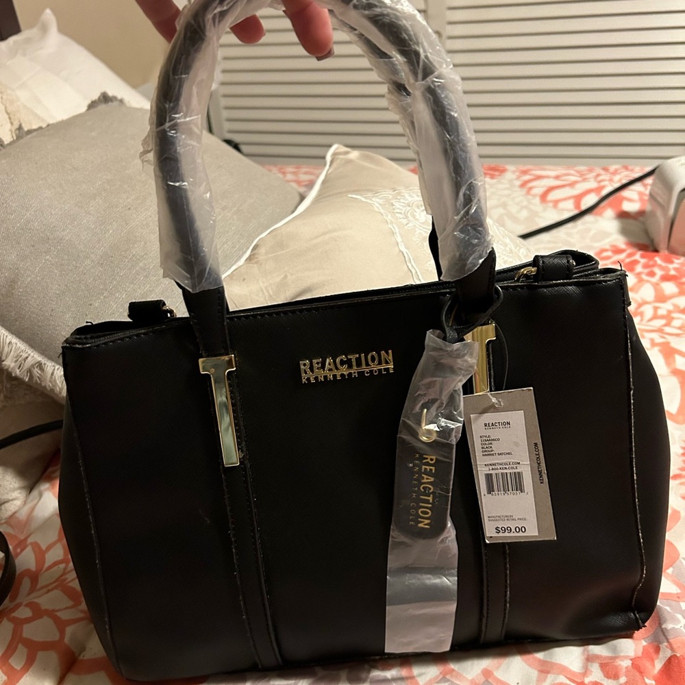 Kenneth Cole purse